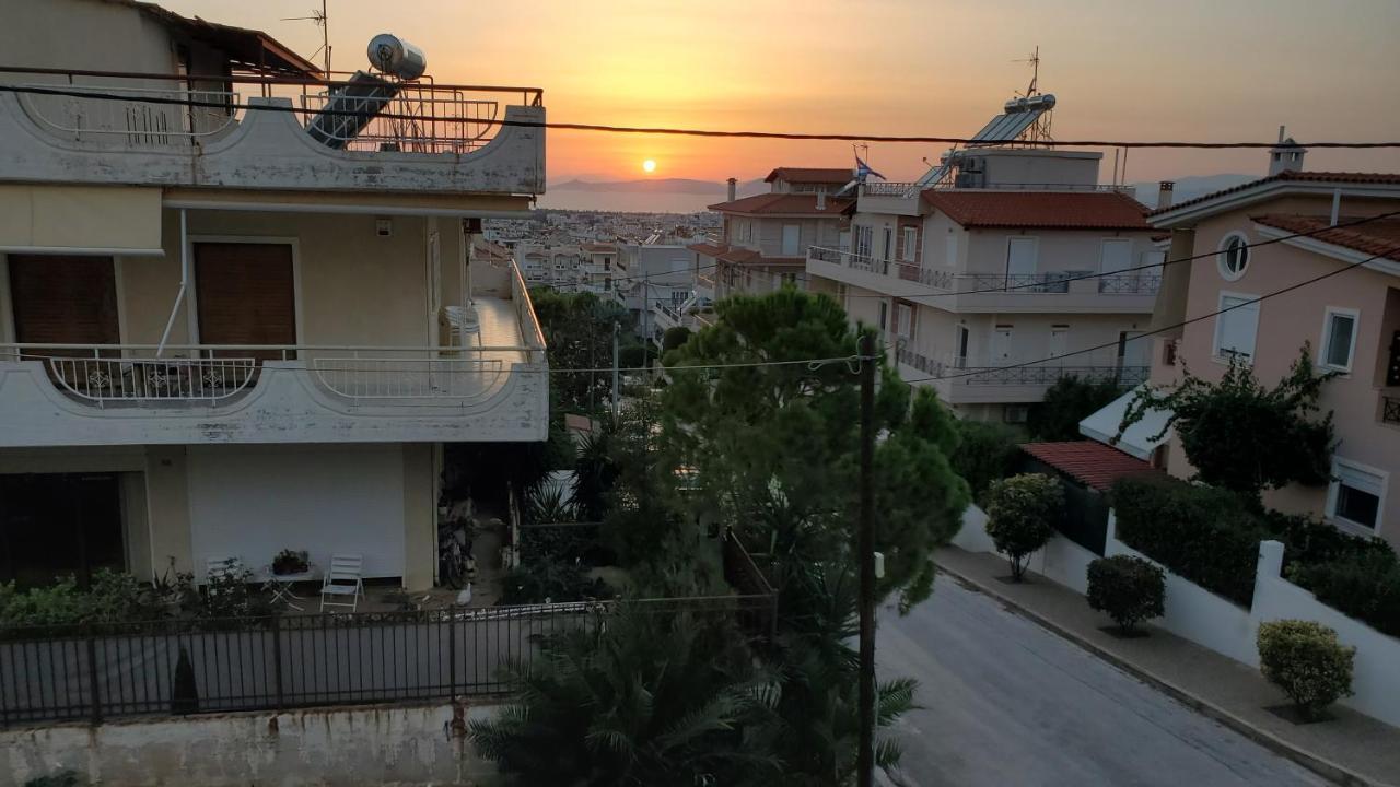 Apartment 山脚下，舒适温馨海景公寓 Athens