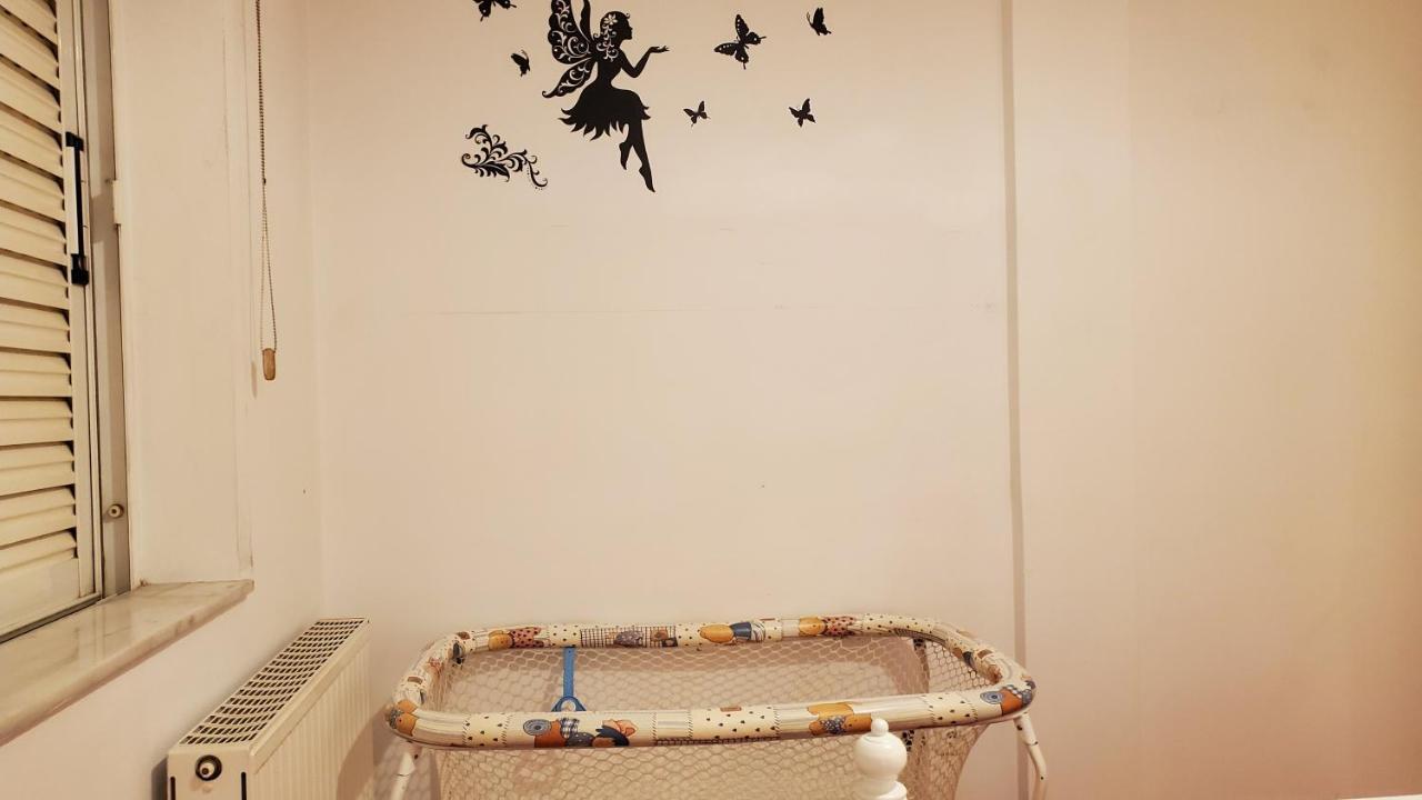 Apartment 山脚下，舒适温馨海景公寓 Athens