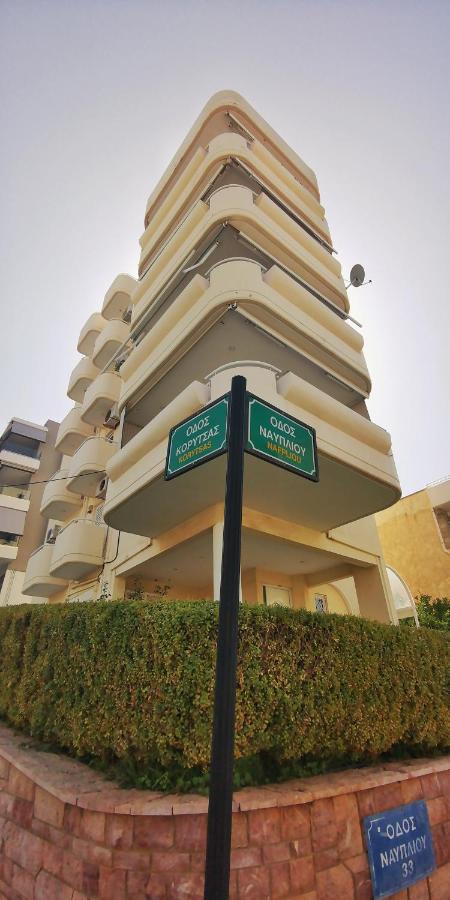 Apartment 山脚下，舒适温馨海景公寓