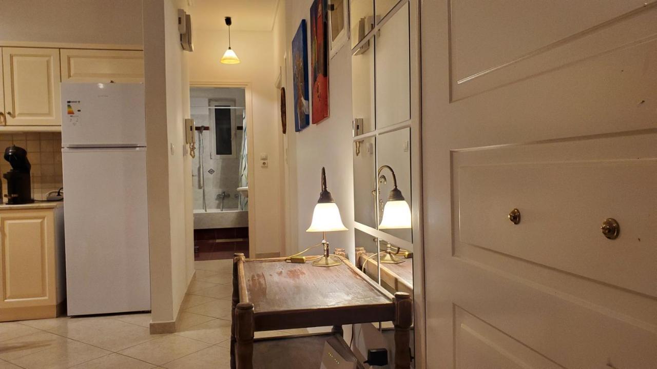 山脚下，舒适温馨海景公寓 Apartment Athens